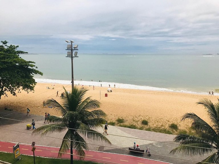 Vista para o mar na Praia da Costa|2 Qtos+ piscina