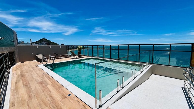 Ed. Crystal Residence