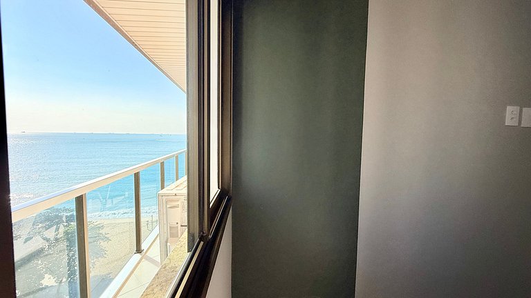 Beautiful sea view! (705)