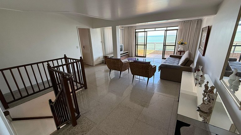 Cobertura Duplex Frente Mar c/ Piscina