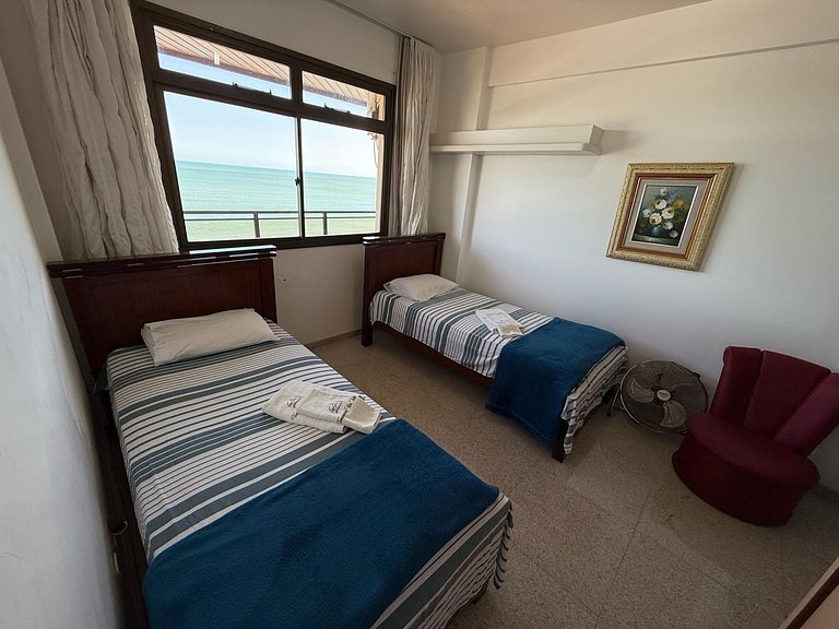 Cobertura Duplex Frente Mar c/ Piscina
