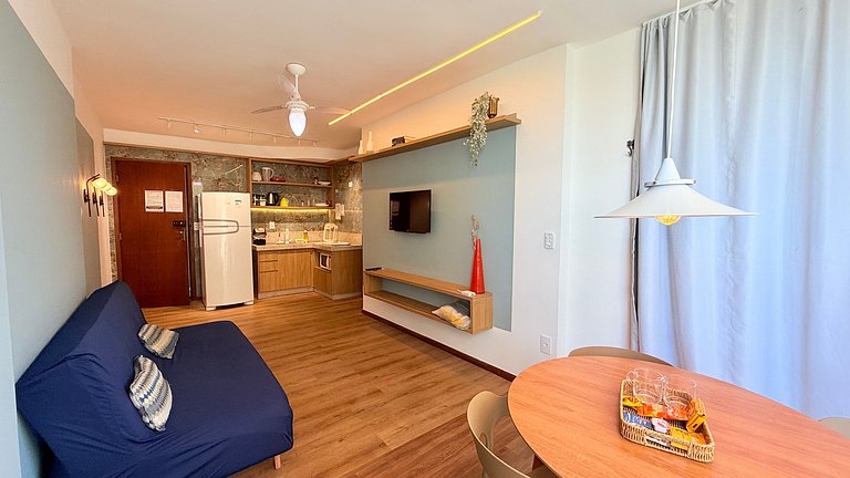 Balcony to the sea! (807)