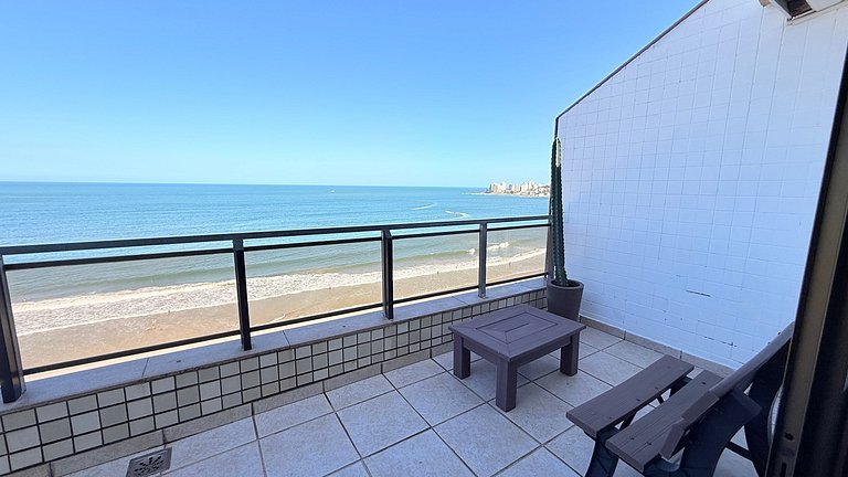 Cobertura Duplex Frente Mar c/ Piscina